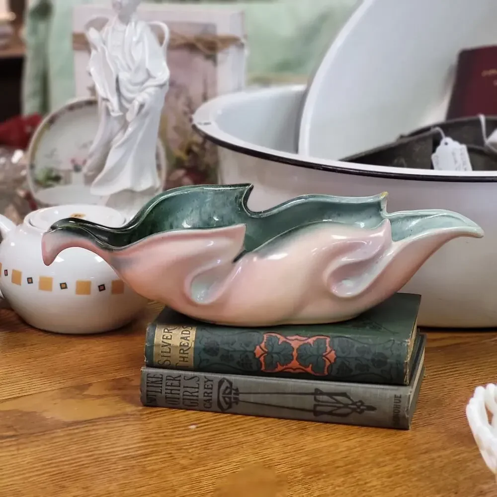 Vintage Hull Leaf Console Bowl USA 78 Pink and Green MCM Art Pottery Centerpiece